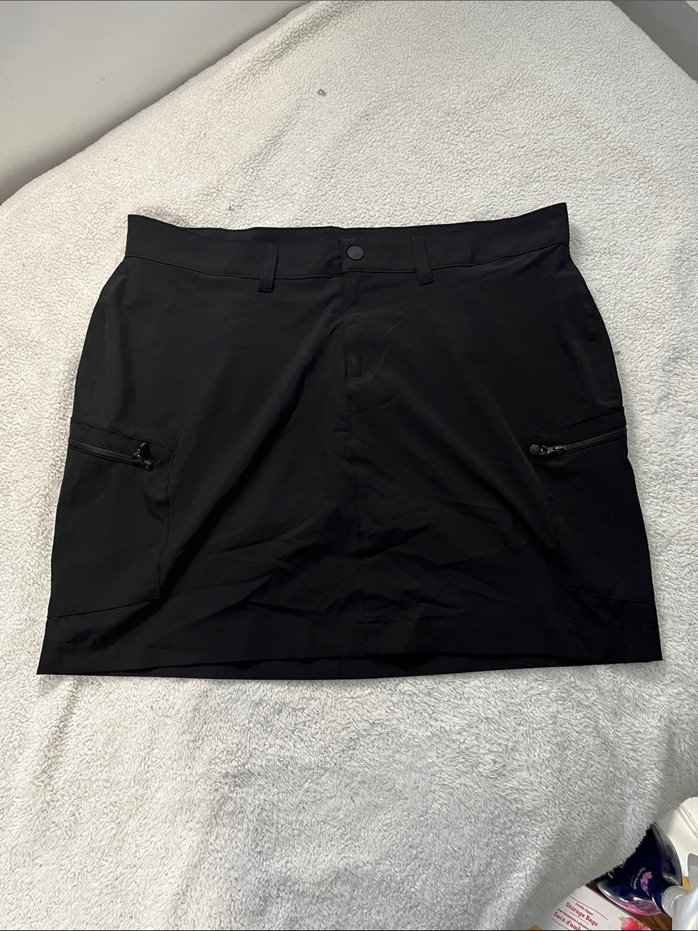 Black Performance Mini Skirt with Zip Pockets B029